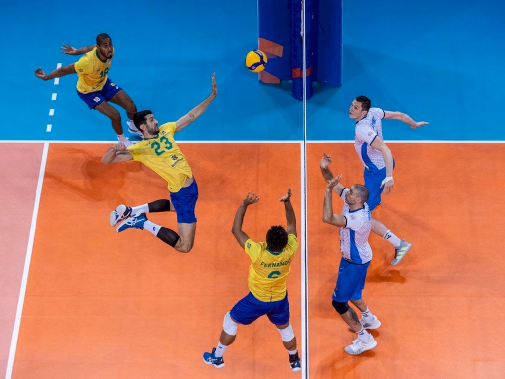 Brasil bate Eslovênia e segue líder da Liga das Nações masculina