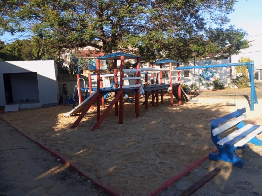 Praças municipais estão sendo revitalizadas