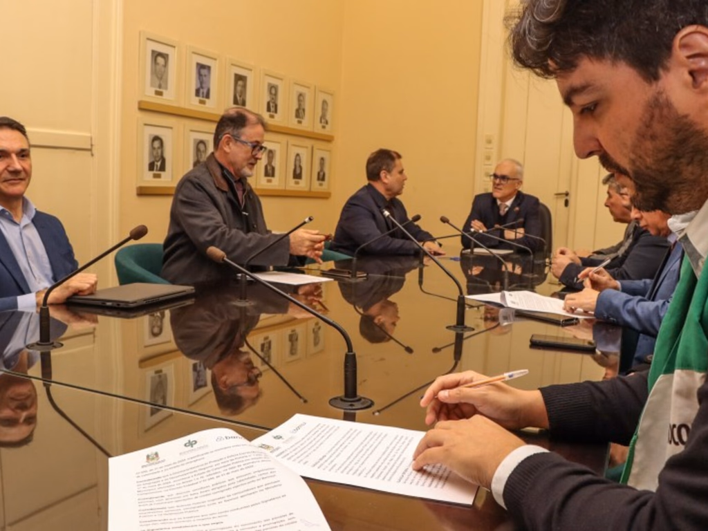 Banrisul confirma novo prazo para servidores aderirem a prorrogação dos consignados