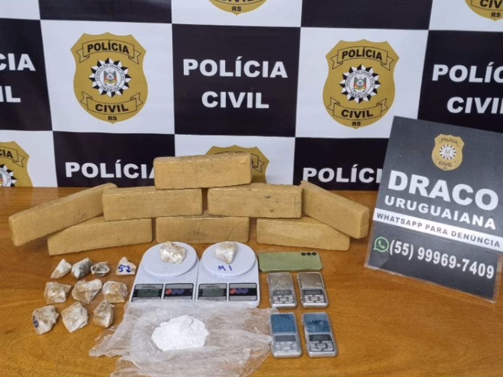 Polícia estoura ponto de distribuição de drogas
