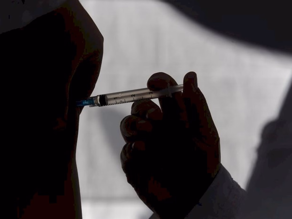 RS não vai ampliar quinta dose da vacina