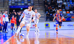 Goleada garante Uruguaianense na final