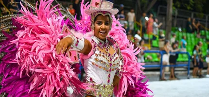 Carnaval fora de época intensifica agenda das escolas de samba 