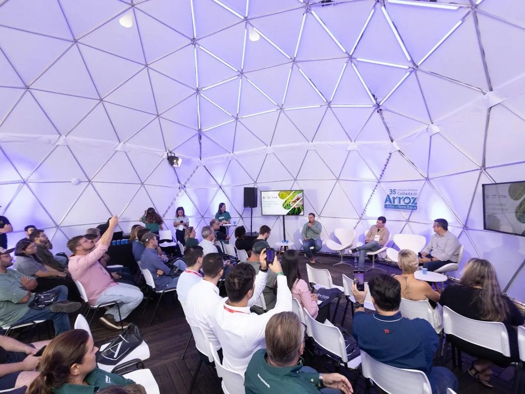 Arena da Inovação conecta tecnologia e agronegócio