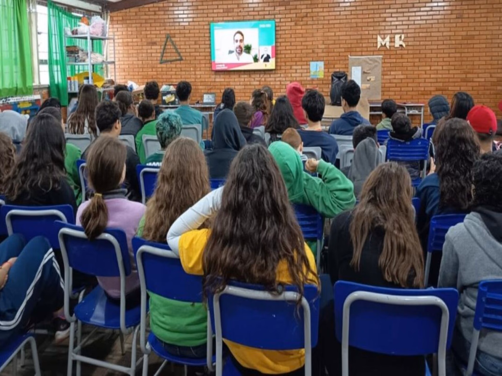 Seduc lança disputa para escolher mascote oficial do Saeb 2025