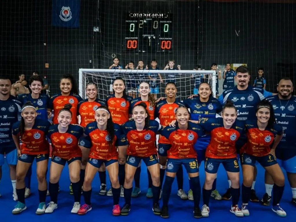 Celemaster brilha com goleadas, mas termina como vice