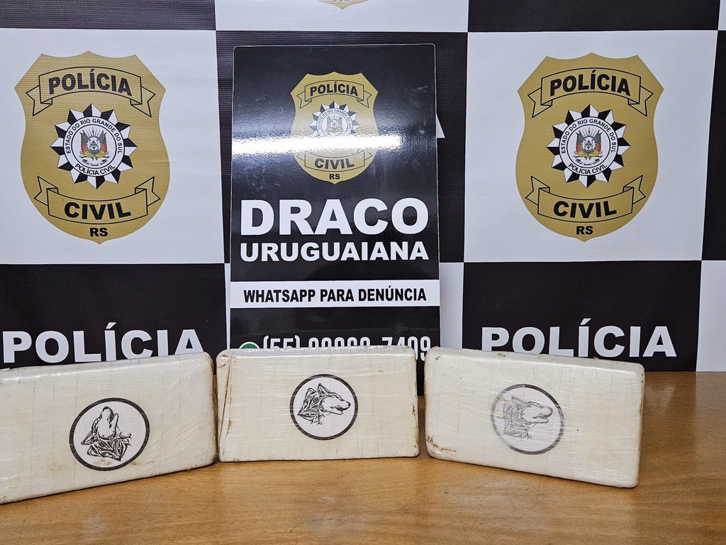 Dois são presos por tráfico de drogas