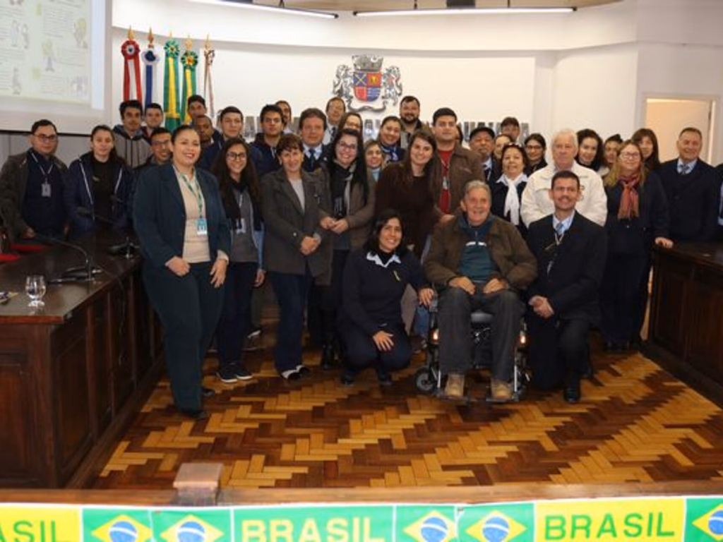 Programação de aniversário encerra com palestra sobre relacionamento interpessoal