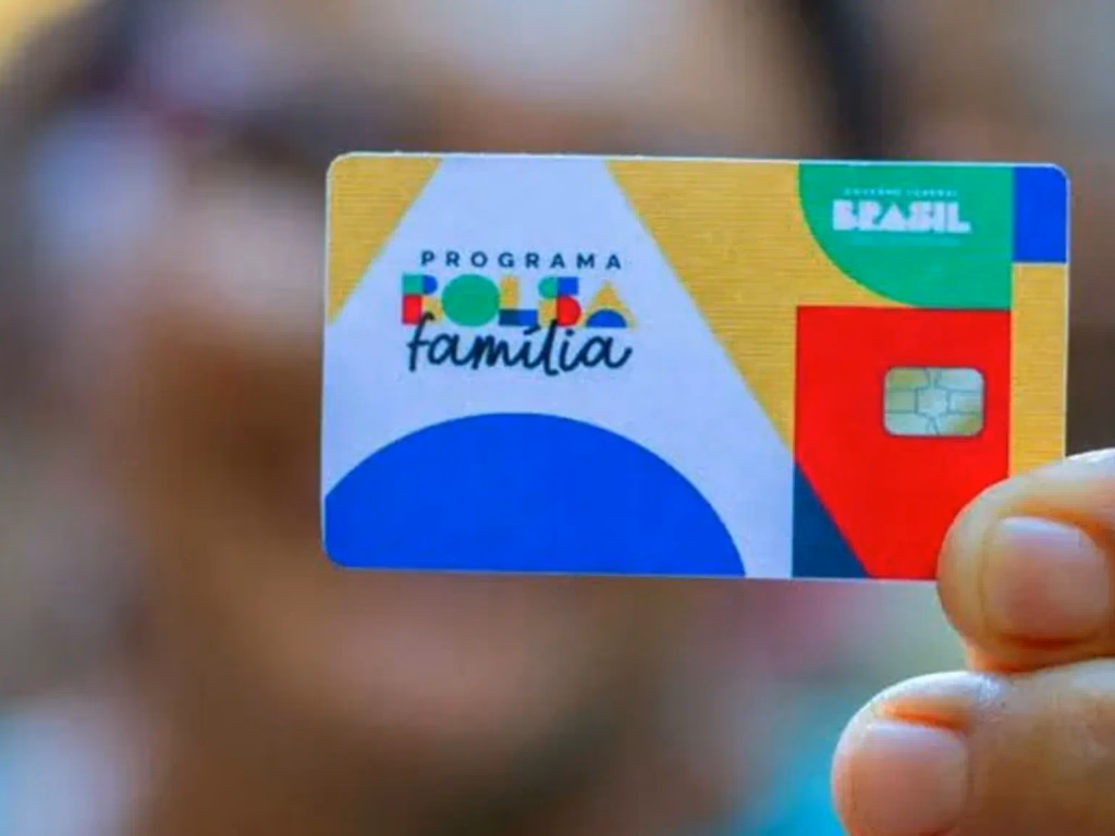 Bolsa Família perde R$ 7,6 bilhões para ampliar vale gás.