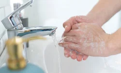 Foguete chinês fora de controle deve cair na Terra até sábado