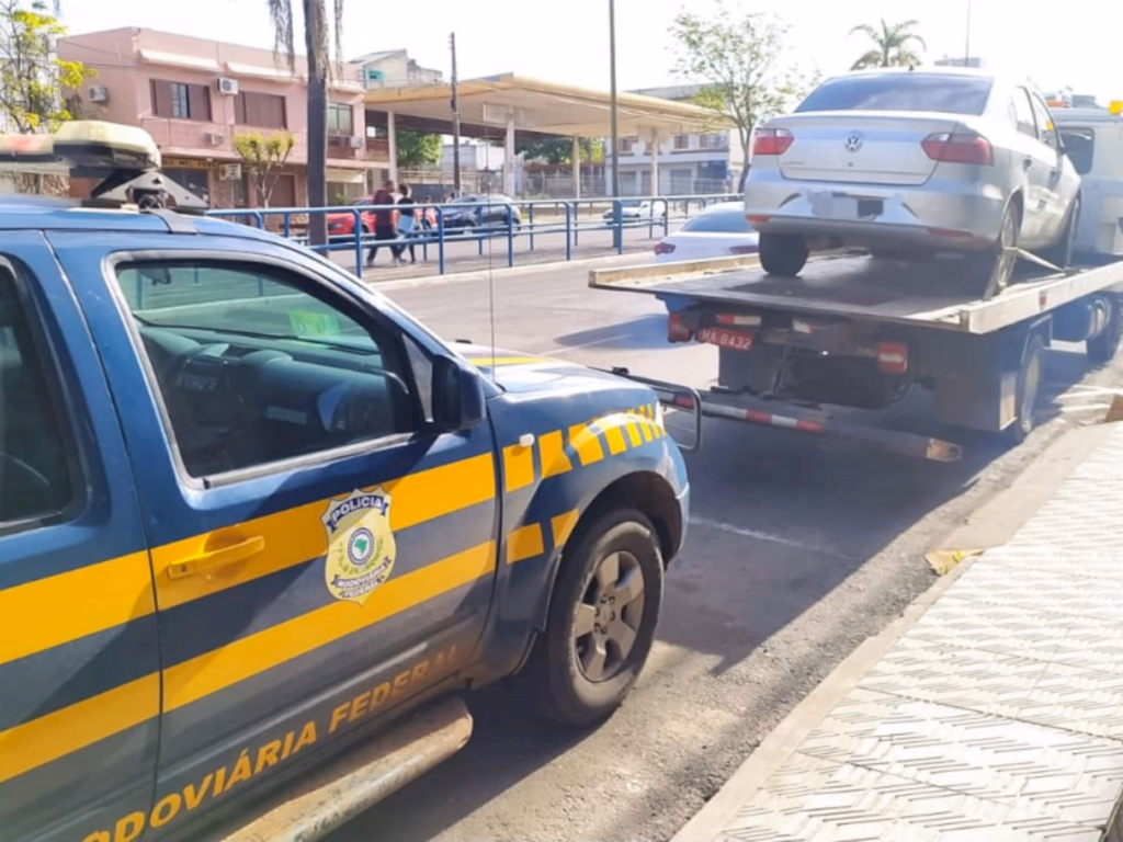 Mulher é presa por receptação na BR-472