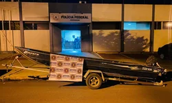 Quatro presos e drogas e munições apreendidas