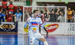 AEU vence clássico contra a SER e garante vaga na semifinal