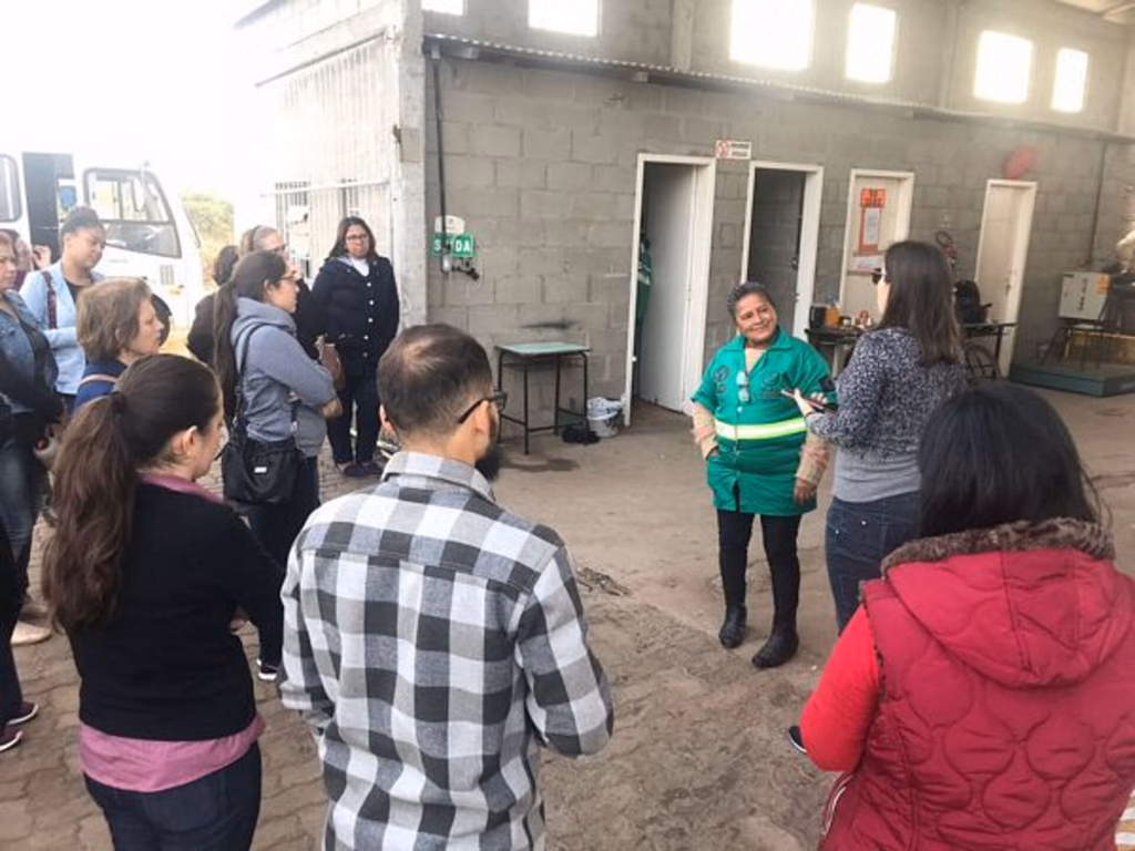 Caminho do Lixo busca conscientizar multiplicadores