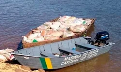 Duas pessoas presas por tráfico de cocaína