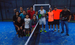 Projeto que oferece aulas gratuitas de futsal para crianças ainda tem vagas