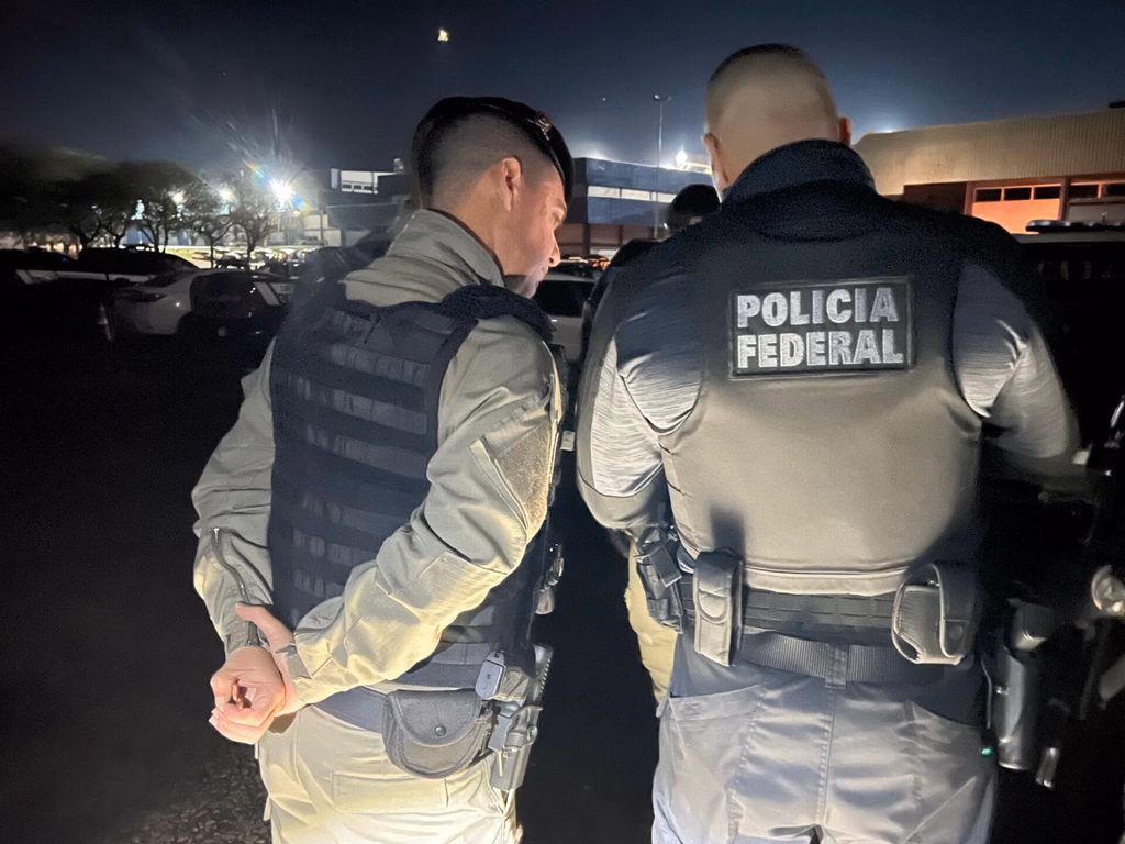 Polícia cumpre 80 mandados contra facção que atua na fronteira oeste