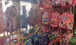 MEC lança guias para orientar o uso de celulares na escola