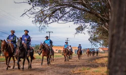 Temporada Hípica Brigada Charrua movimenta o CMU