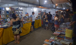 Natal promete movimentar o comércio e elevar vendas