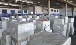 Caminhão com 3,5 toneladas de produtos importados é interceptado