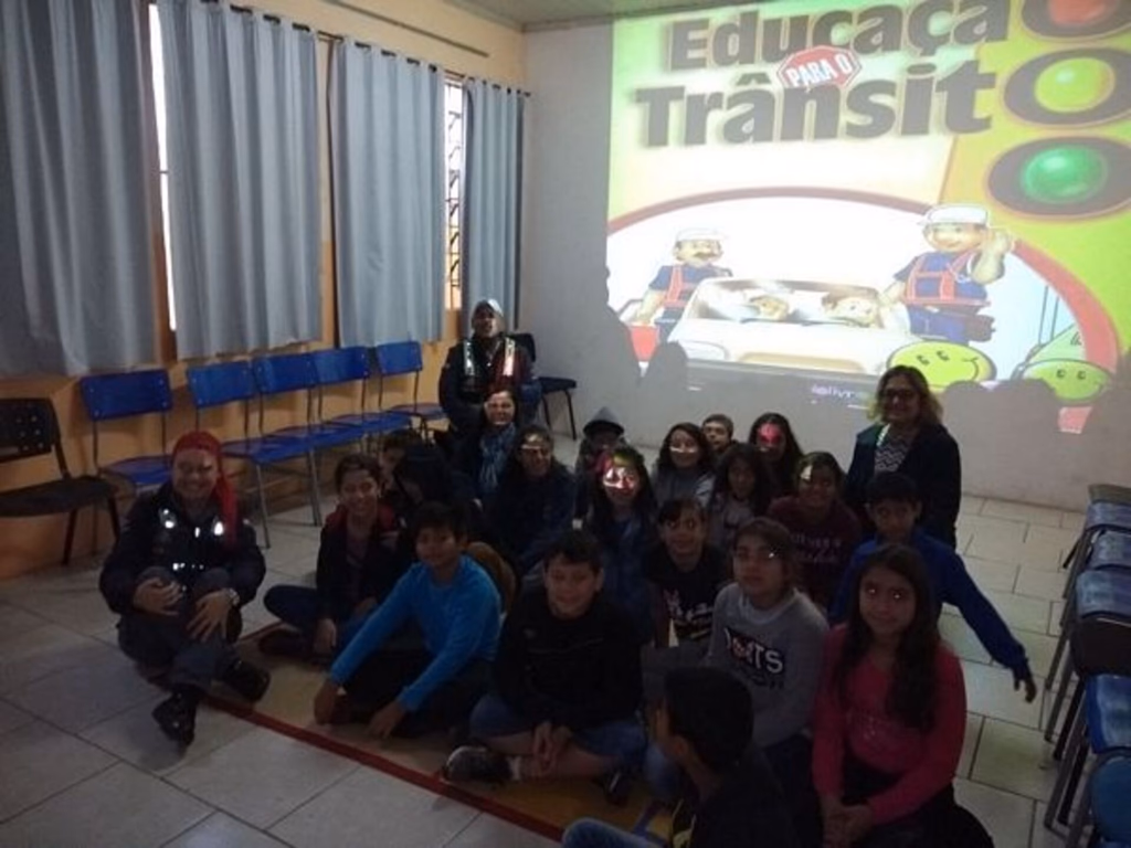 Escolas recebem palestras sobre educação no trânsito