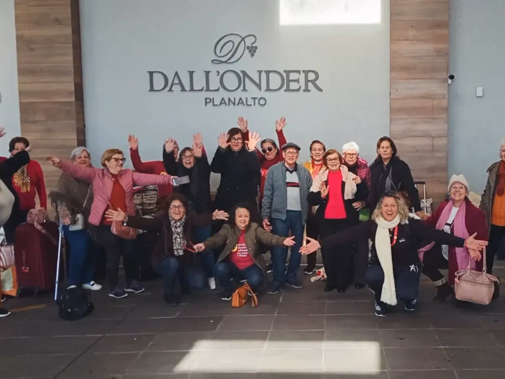 Macramê e longevidade marcam agenda do Junho Violeta do Sesc