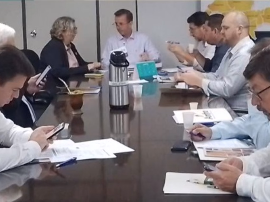 Prefeitos da Amfro participam da última região de 2023