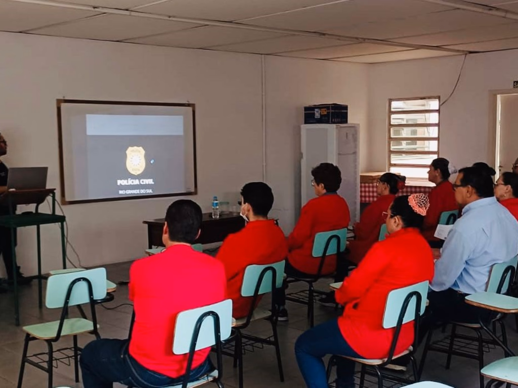 PC realiza palestras sobre violência, assédio sexual e moral no ambiente de trabalho