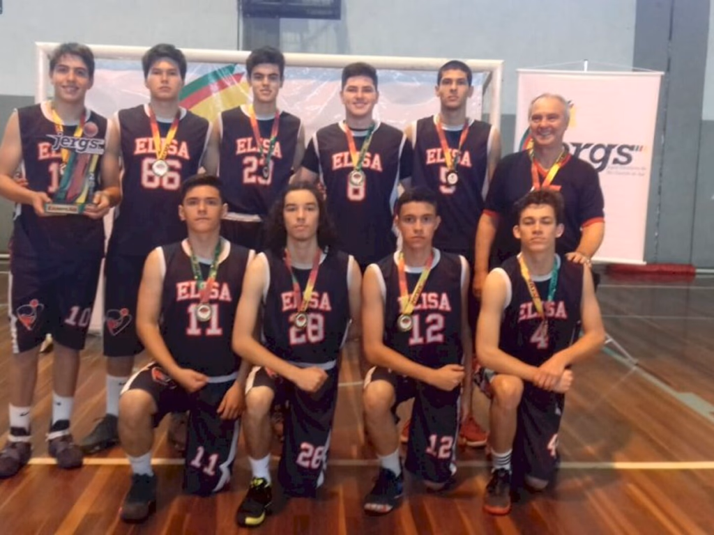 Elisa Valls se sagra campeã estadual no basquete