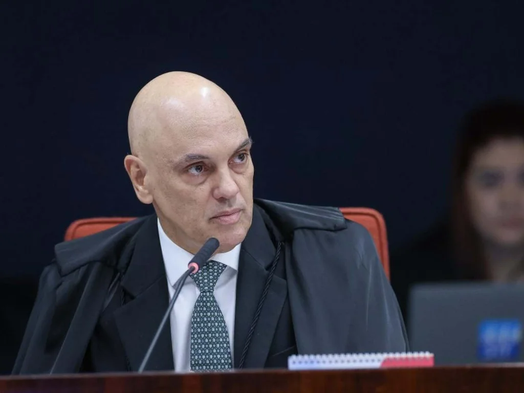 STF inicia julgamento e ouve a defesa de quatro réus