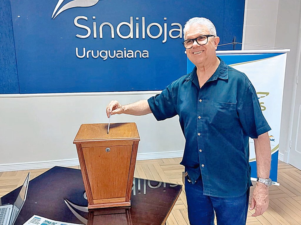 Paulo Locateli é reconduzido à presidência do Sindilojas Uruguaiana