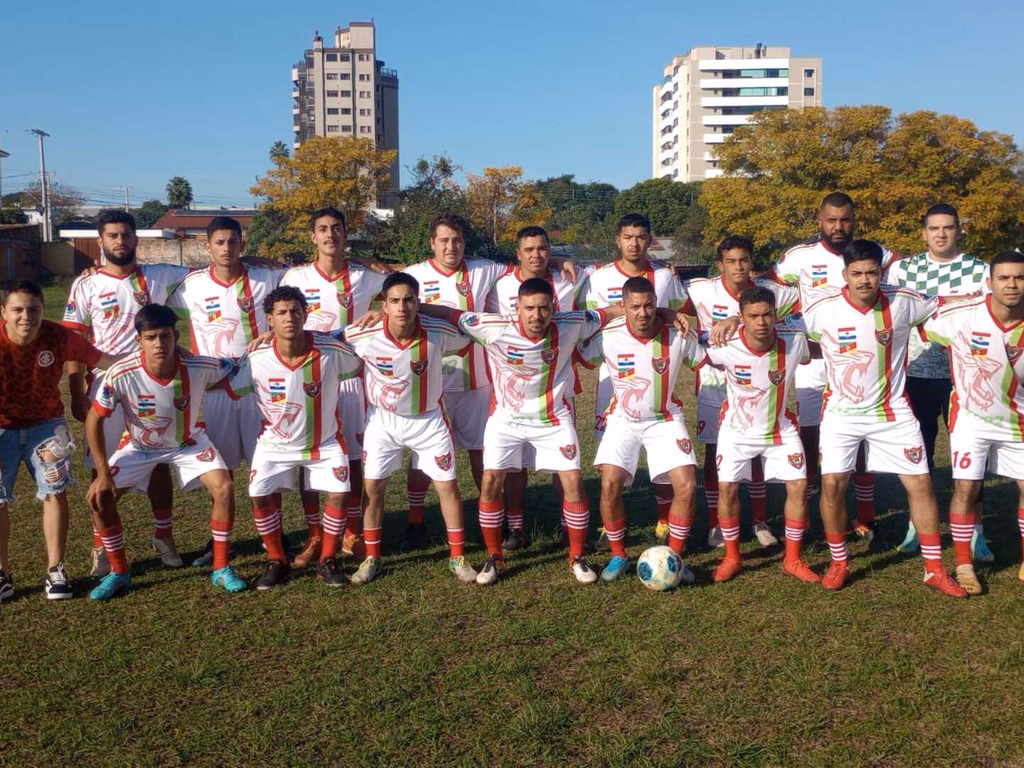 Camarões goleia na quinta rodada