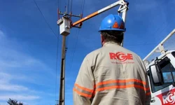 Argentinos protestam contra proibição de retorno ao país