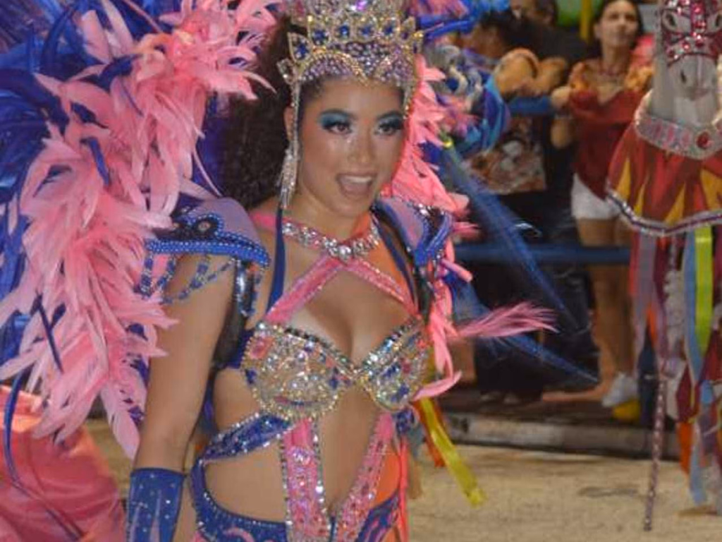 Saiba como foi a primeira noite do Carnaval Fora de Época de Uruguaiana