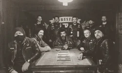 Estátua em homenagem ao Cabo Luiz Quevedo é erguida no bairro