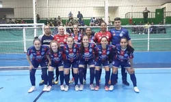 Celemaster goleia na primeira partida da semifinal