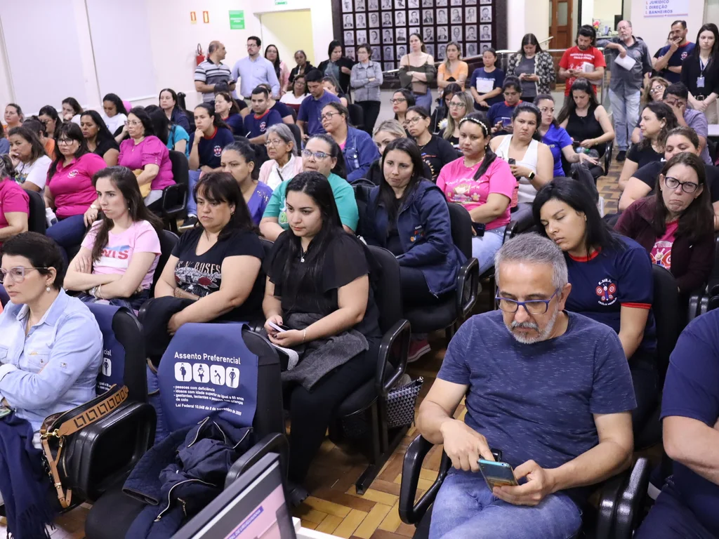 Plano de carreira do Magistério é debatido em audiência pública