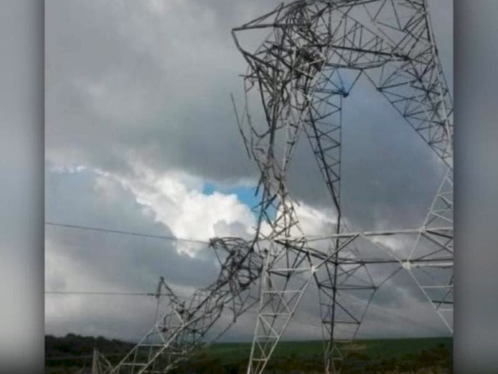 Tornado atinge oeste catarinense