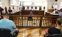 Marco Aurélio rejeita ação de Bolsonaro contra governadores