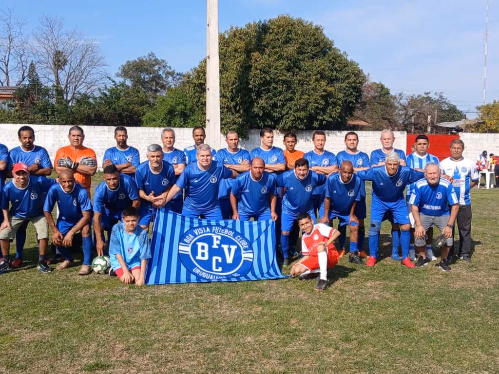 Boa Vista vence Ferro Carril e levanta taça da Liga Master 55