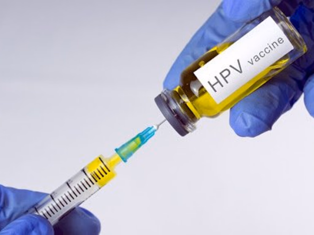 SMS divulga horário e local da vacinação contra HPV