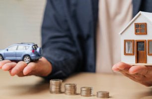 Prazos e descontos do IPTU e do IPVA exigem atenção dos contribuintes