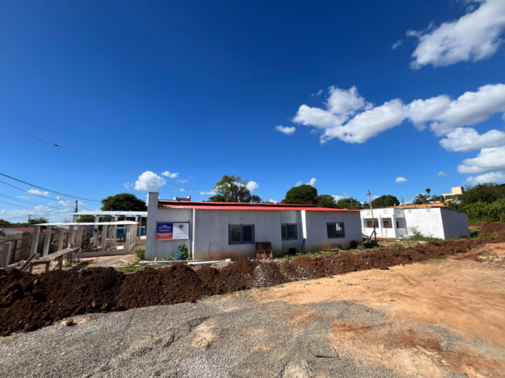 Tia Nina deve atender 200 crianças inauguração da nova sede