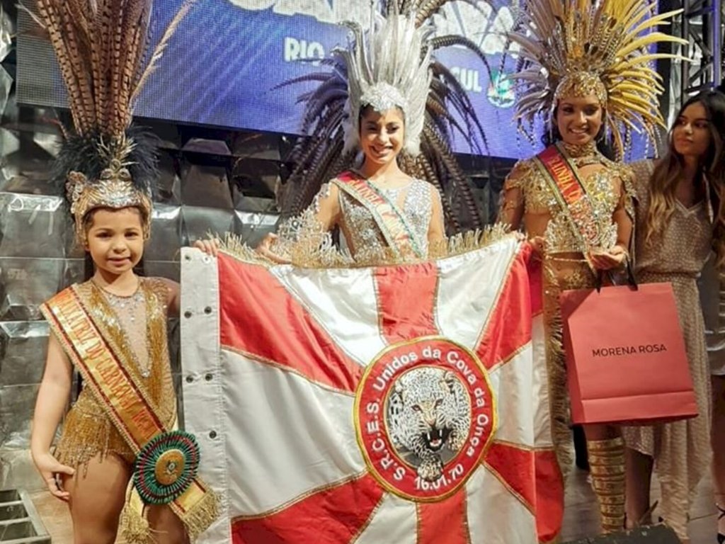 Uruguaianenses são eleitas Rainhas do Carnaval do RS