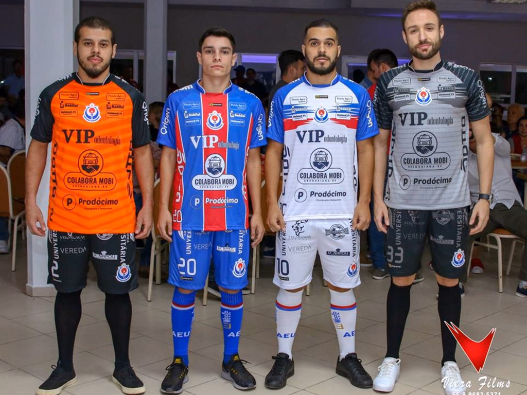 AEU apresenta elenco e novos uniformes para torcida e imprensa