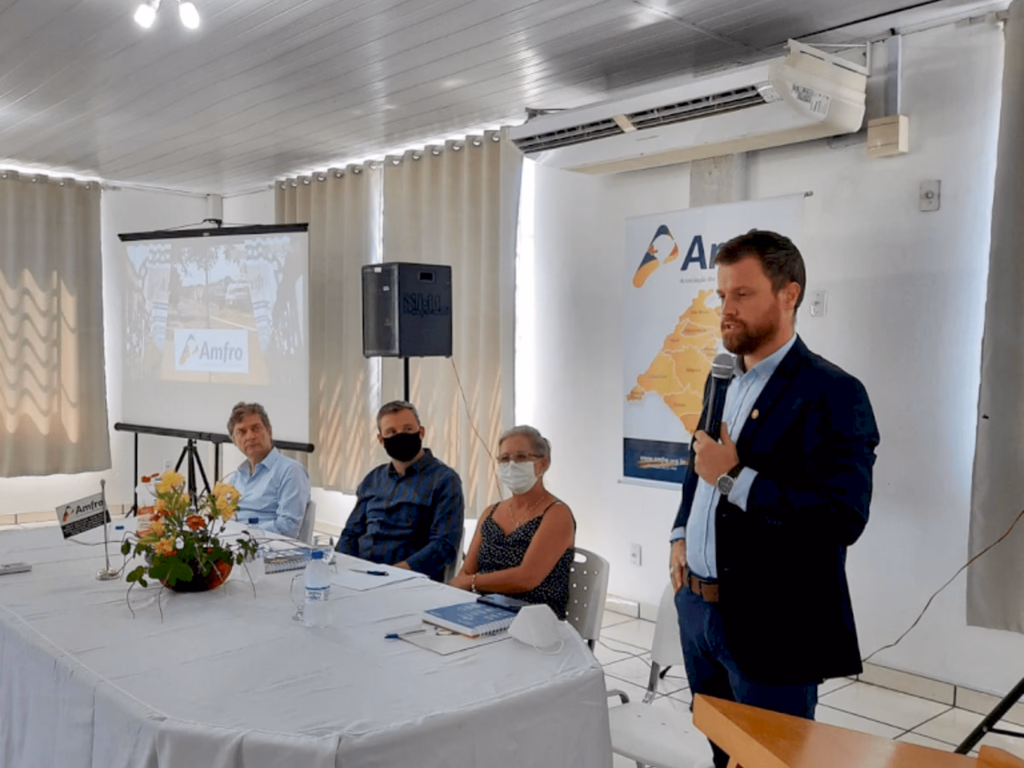 Ronnie Mello é reeleito presidente da Amfro