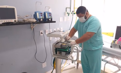 Caminhoneiros recebem kits de higiene e orientações de saúde