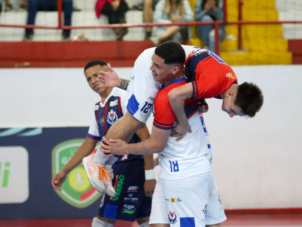Uruguaianense inicia disputa contra a AMF de Marau neste domingo