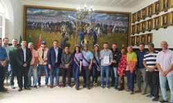 Projeto já distribuiu mais de 100 casas volantes